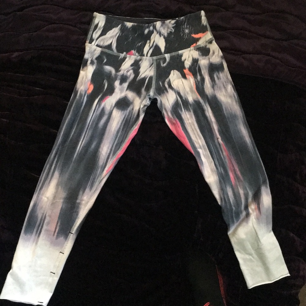Lululemon watercolor print leggings